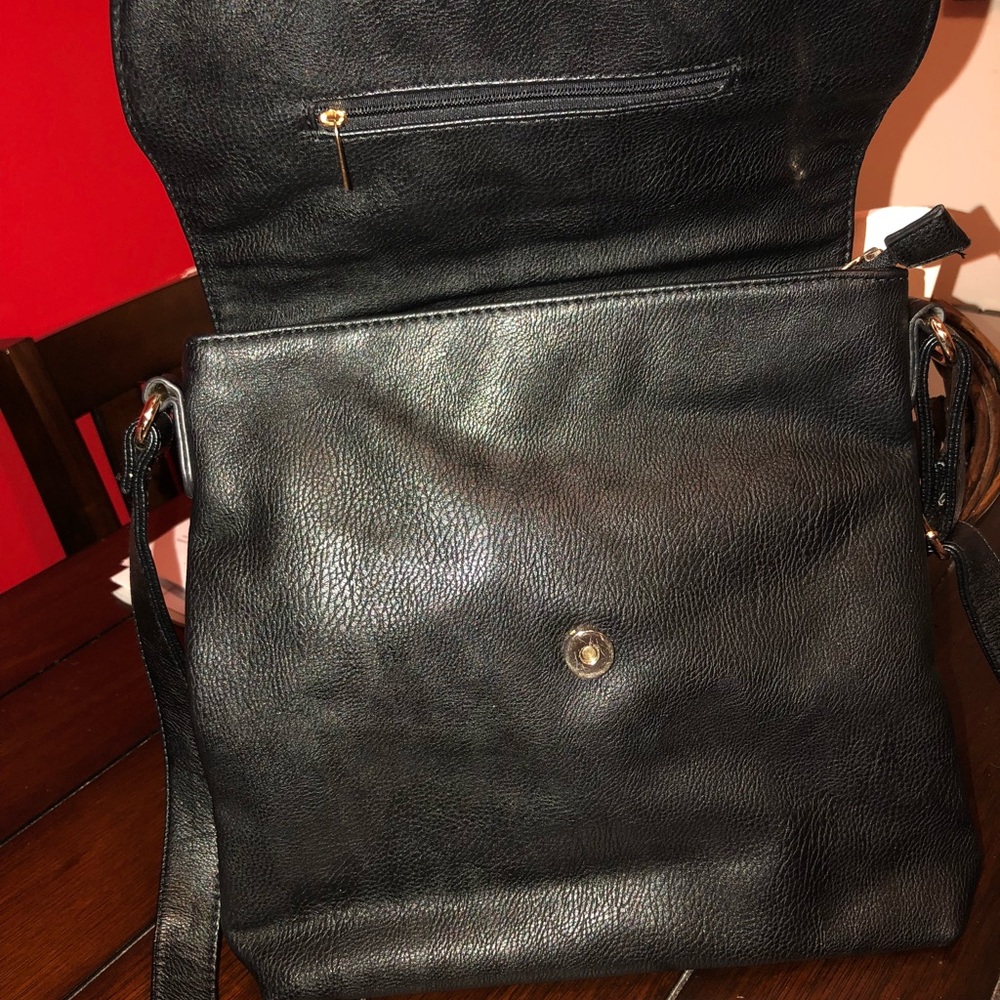 Bag - Picture 2 of 4